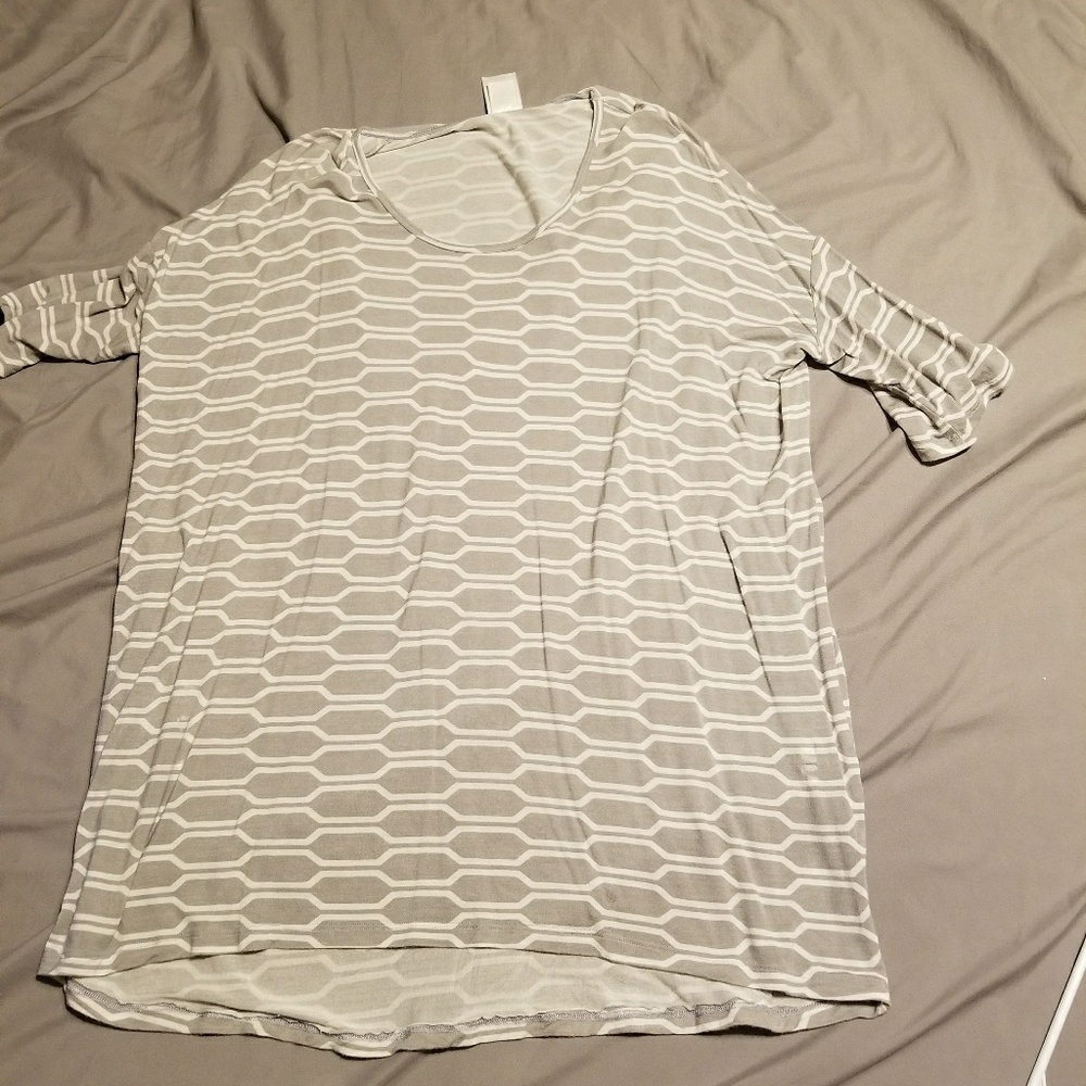 Agnes and Dora hi-lo tunic